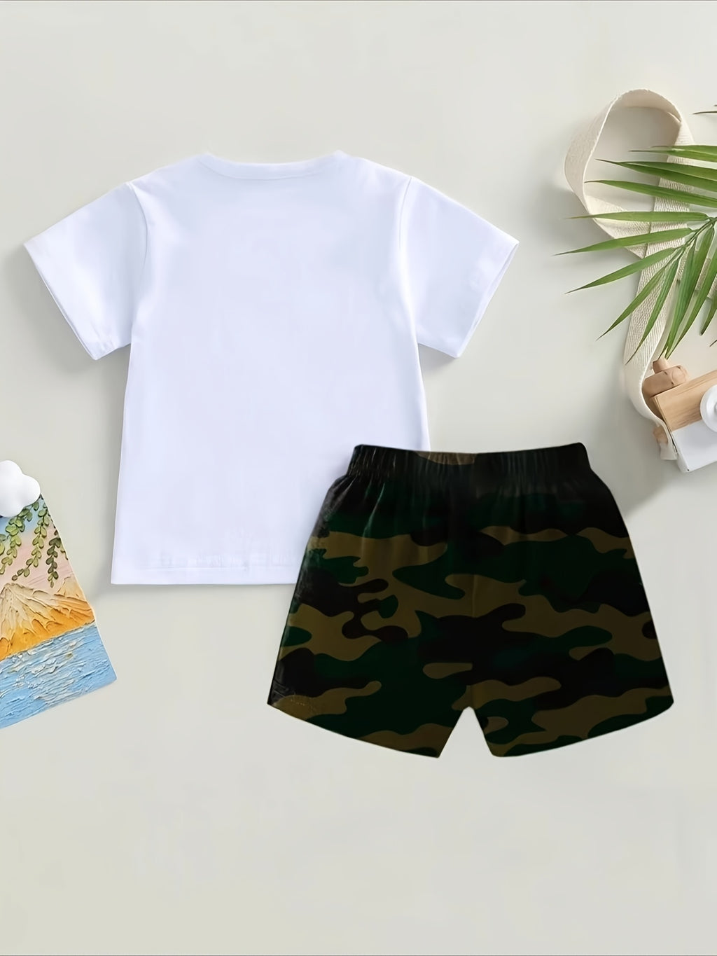 P101187 Boys' White Letter BOY Short Sleeve Top + Camouflage Shorts Set, Perfect for Outdoor