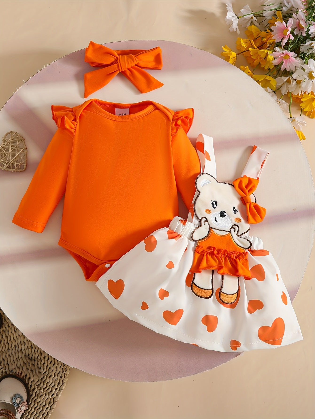 Cute Sweet Bear Chapter Tsai Love Pattern Suspender Skirt Long-Sleeved