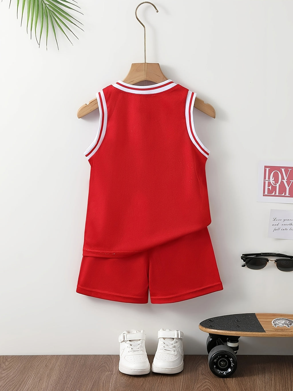 Boys' Summer Quick-Dry Sports Set, Red And White Ribbed Crew Neck Sleeveless Vest And Matching Shorts, Cool Breathable Non-Sweaty, for Outdoor