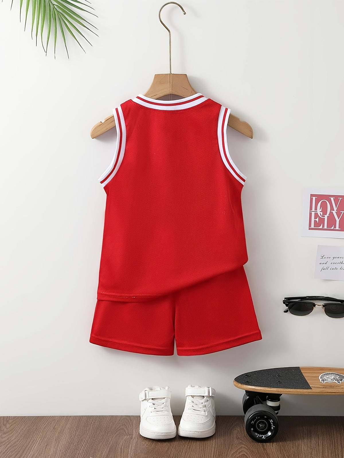 Boys' Summer Quick-Dry Sports Set, Red And White Ribbed Crew Neck Sleeveless Vest And Matching Shorts, Cool Breathable Non-Sweaty, for Outdoor