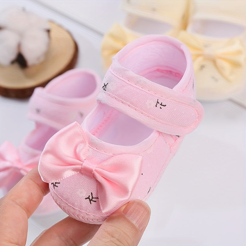 1 Pair Baby Shoes, Cute Bow Design, Suitable for Indoor And Outdoor Slip-Resistant Learning to Walk, Soft Flat Shoes for Infants