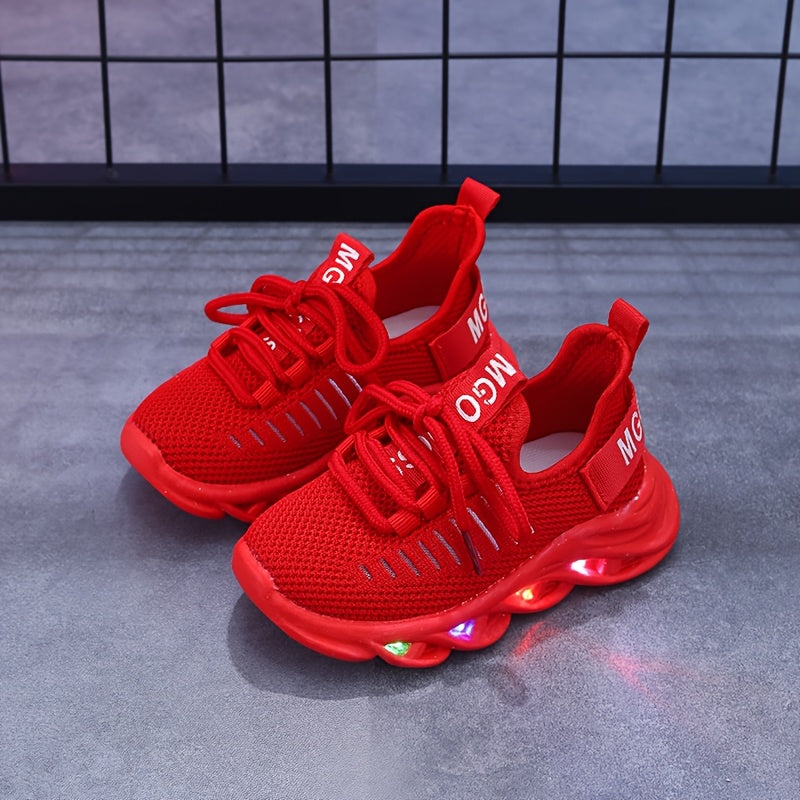 MGO Kidss Spring and Autumn New Children's Mesh Luminous Shoes Lights Shoes Boys and Girls Lights Shoes Girls Breathable Sports Shoes Leisure and Cool Low-top Boys' Sports Shoes, Girls' Running Shoes 1-3-6-9-year-old Students' Shoes LED Lights Shoes