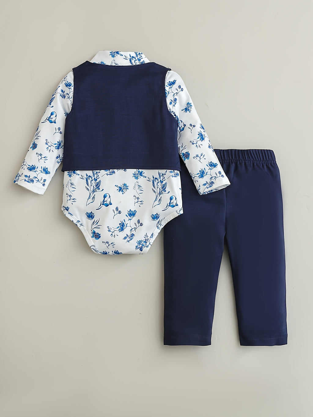 Boys' Fashion Gentleman Set, Long-Sleeved Patterned Romper with Vest and Pants 3pcs Outfit, Autumn/Winter Style