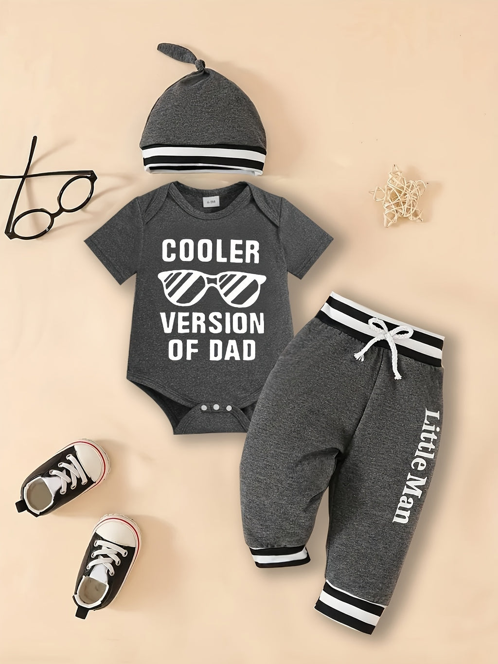 Boys' Three-Piece Set: Letter Print Short-Sleeve Romper & Hat & Striped Patch Letter Print Pants Fashionable Cute Outfit, Perfect for Outdoor