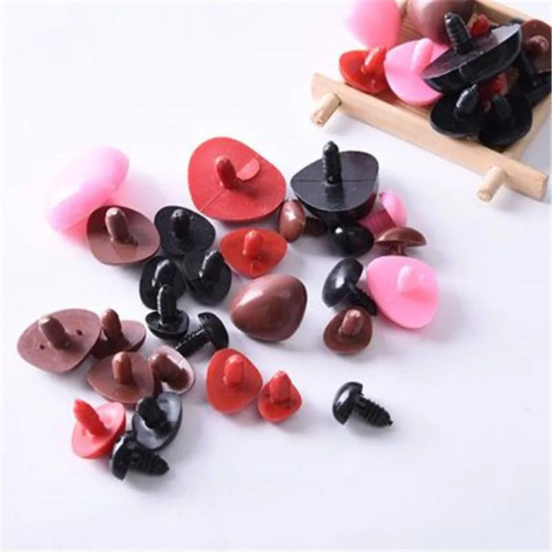 Hot DIY Plastic Doll Joints Accessories Triangular Nose Teddy Bear Toy Making Doll Material Needle Felting for Bear Doll Toy