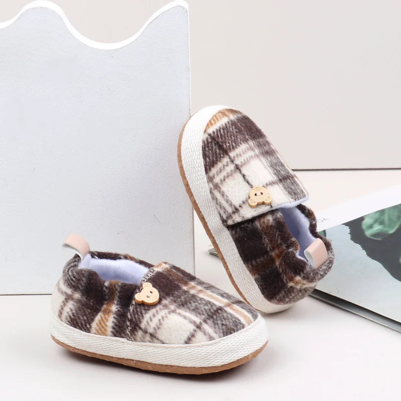 2025 Spring And Autumn Baby Boys And Girls First Walking Toddler Shoes With Fashion Color Block Design And Soft TPR Sole