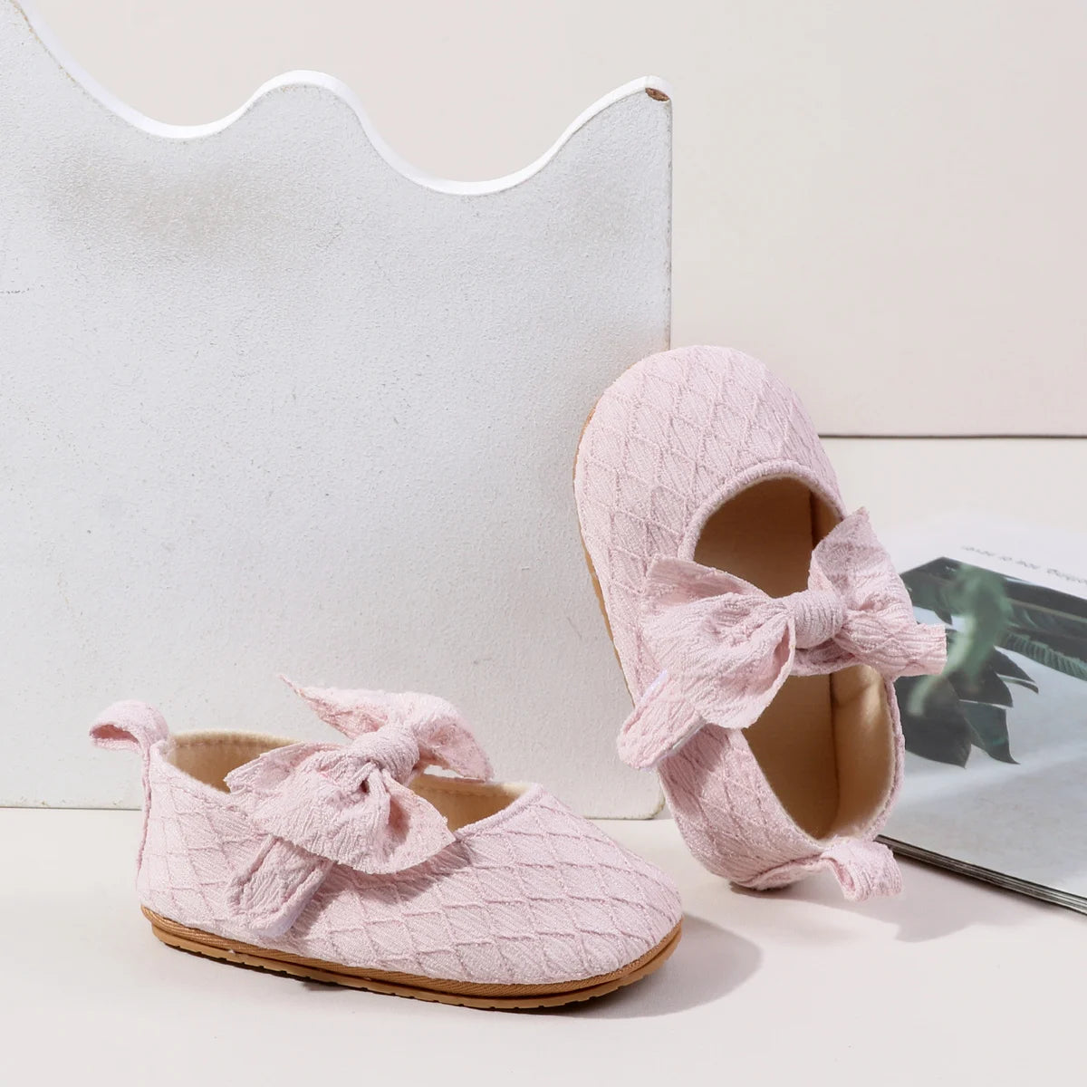 Baby Shoes Soft Mary Jane Beautiful Girl Style Spring and Summer Sandal For Newborn Toddler 0-18 Months New Fashion
