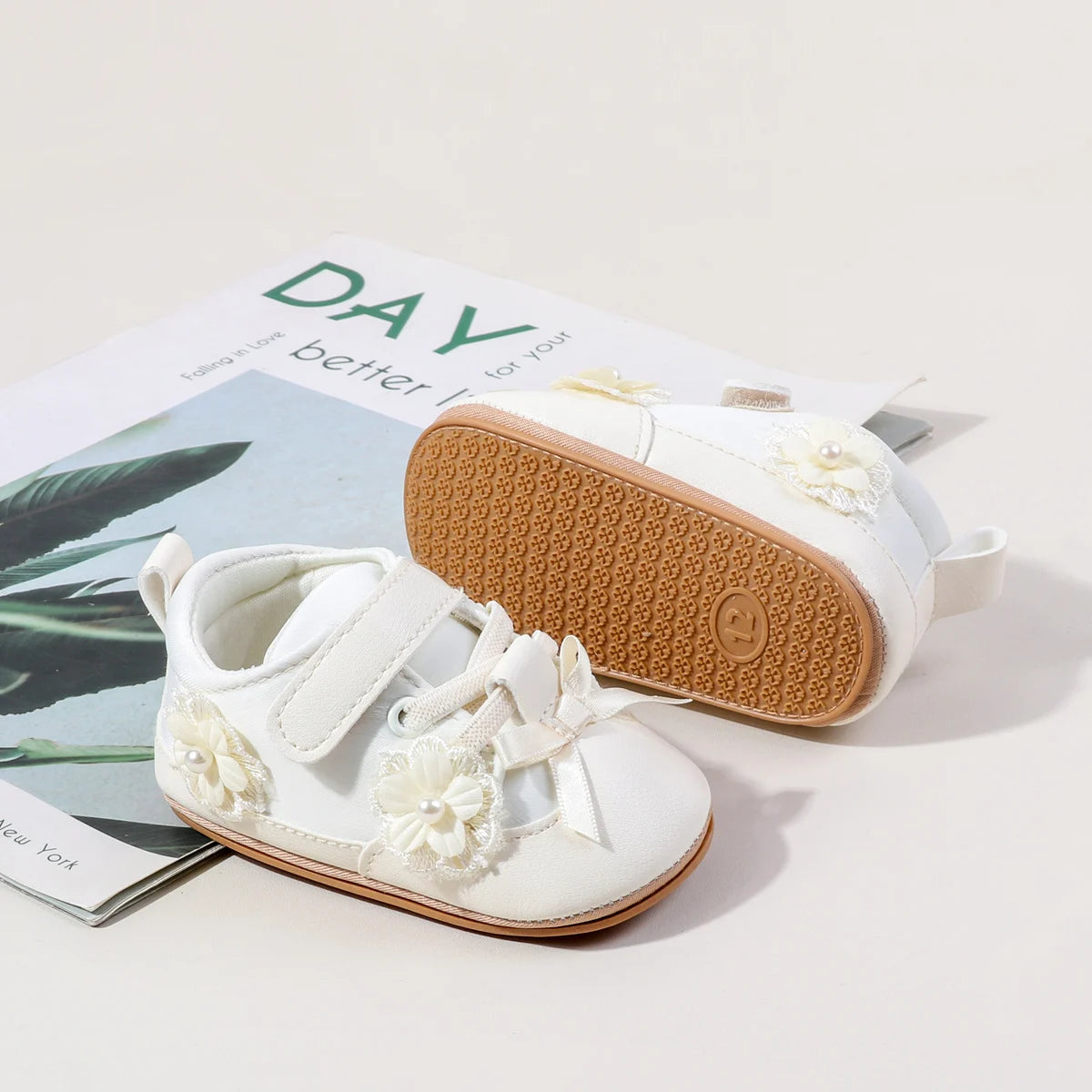 Baby Girls First Walking Toddler Shoes For 0-18 Months Spring And Autumn High Quality TPR Sole Four Colors Cute Flower Design