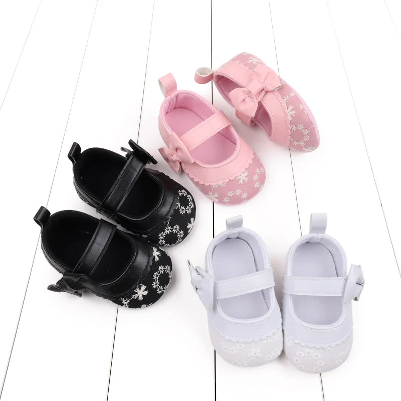 2025 Fashion Baby Shoes Soft Cotton and PU Newborn Toddler Prewalking Sneaker Cute Butterful Bow For 0-18M Baby Princess Shoes