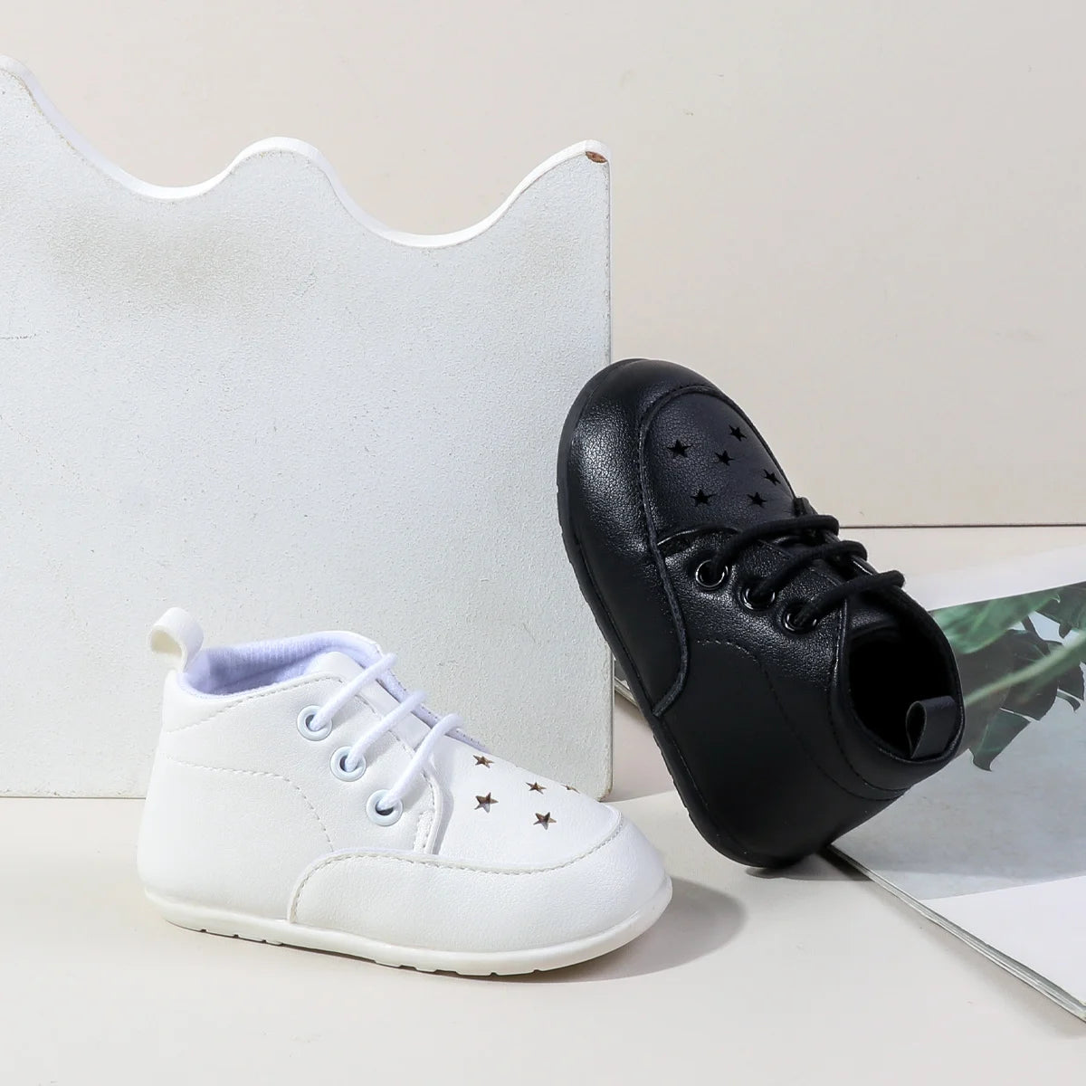 Baby Retro Leather Shoes Boy Girl Shoes Toddler Rubber Sole Anti-slip First Walkers Newborn Infant Moccasins Baby Crib Shoes