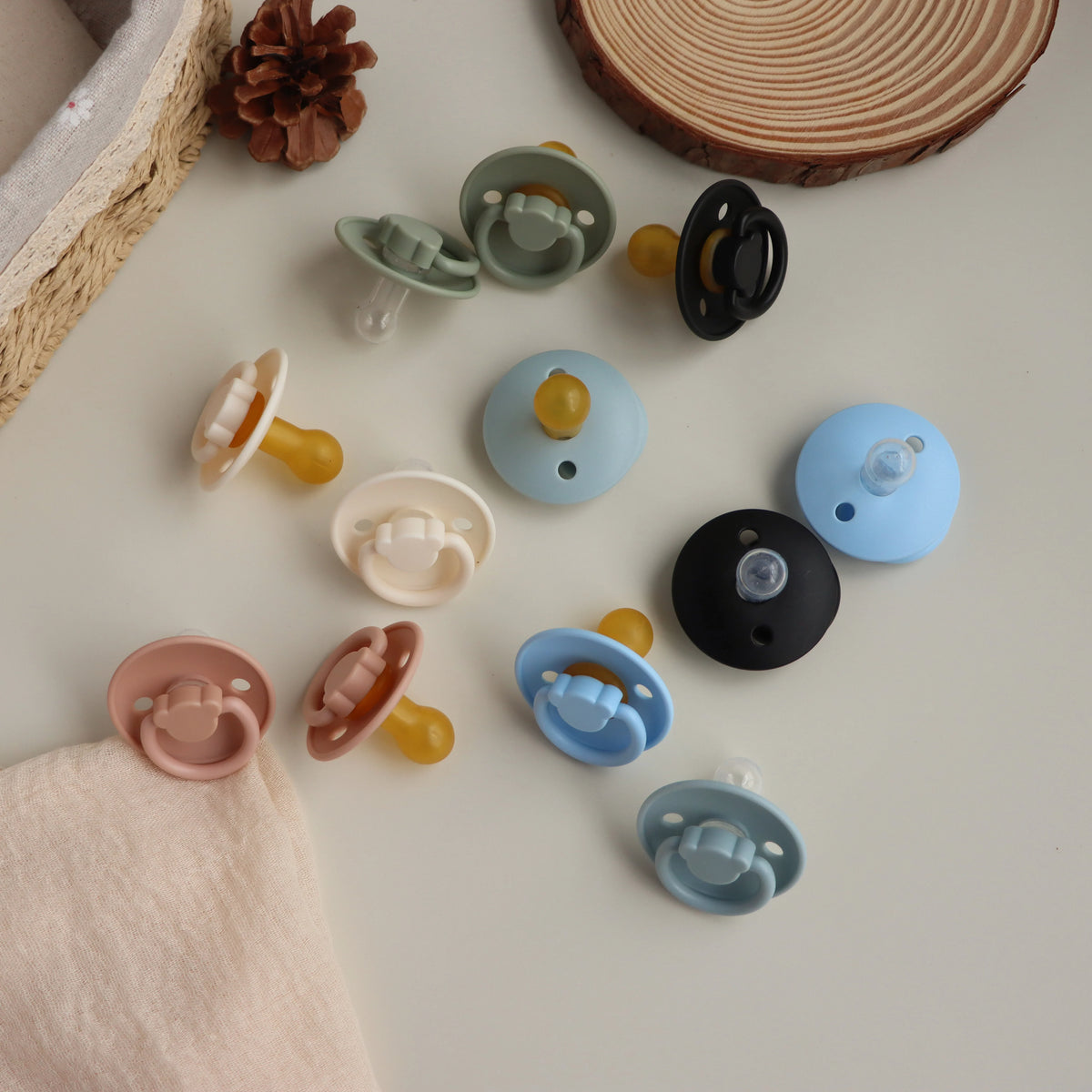Erduo Little Bear Soft Baby Silicone Nipple Pacifiers for Newborn Sucking Babies From 0 12 Months Baby Care Utensils