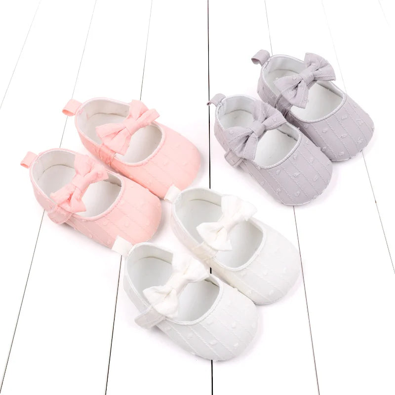 Spring Autumn New Product 0-1 Years Old Girls' Shoes with Soft Soles Embroidered Bowknot Fashionable and Cute Baby Learning WalK