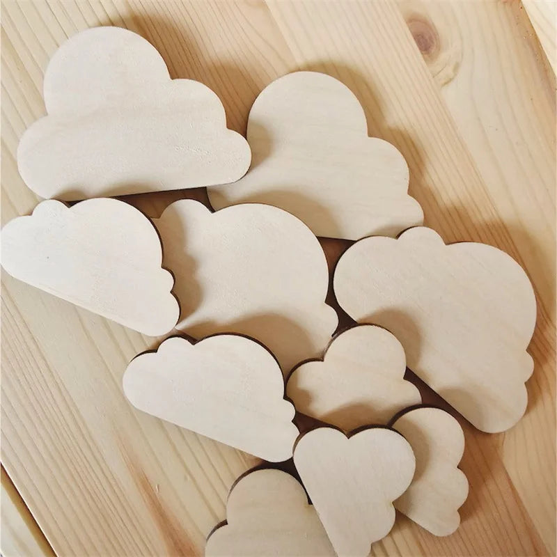 10Pcs/Set Nordic Style Cute Little Cloud Wooden Wall Stickers Decoration, Natural Wood Style Decoration for Home Living Room, Bedroom, Cafe, Guesthouse Wall Wooden Wall Stickers Decoration, Christmas, New Year, Wedding Decora