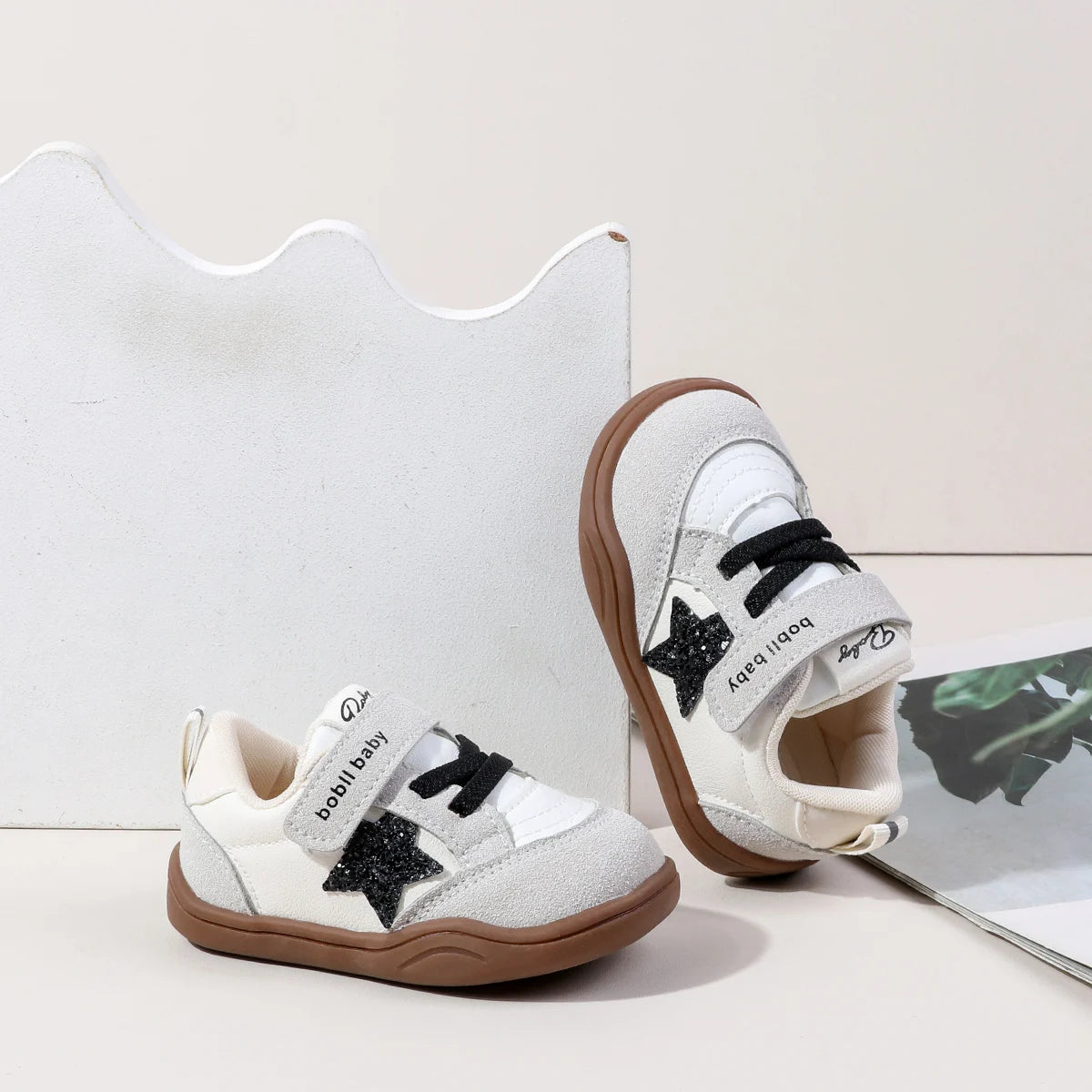 2025 Fashion Deisgn Baby Unisex First Walking Indoor Outdoor Sneakers With Glitter Star Decor Non-slip For 0-2Y Boys And Girls