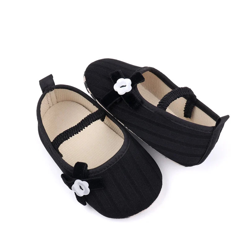 2025 Spring And Autumn Baby Girls First Walking Indoor Outdoor Toddler Shoes With Cute Design Soft And Comfortable Sole For 0-18