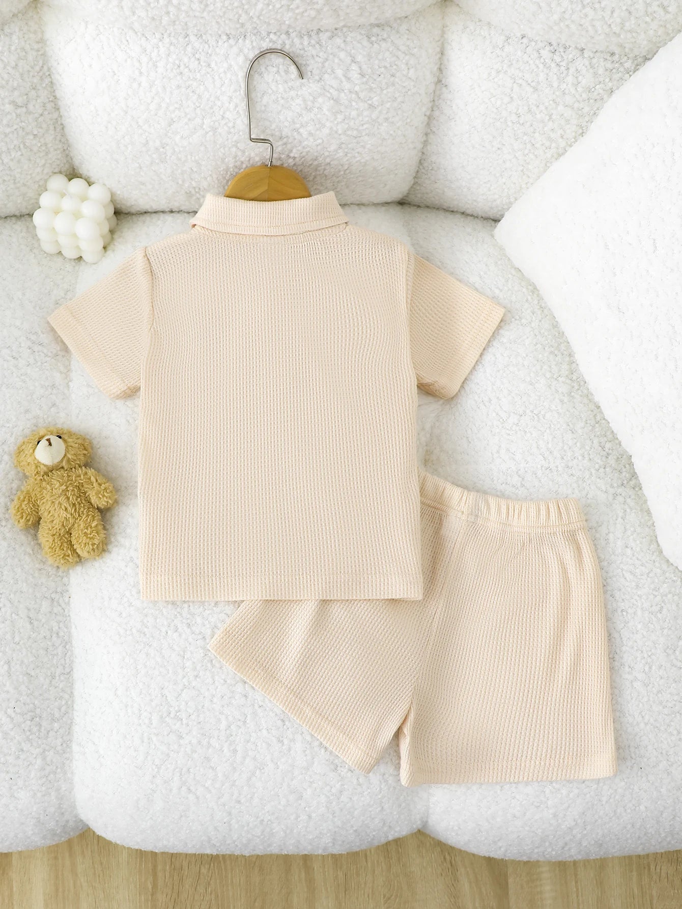 Summer Boys' Set with Collar Cartoon Bear Short Sleeve and Shorts 2-piece Set Suitable for 0-3 Year Old Boys' Sports and Leisure
