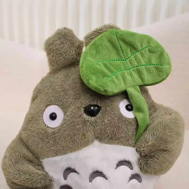 Hot Cartoon Totoro Hold Lotus Leaf Plush Toy Kawaii Japanese Style Figure Doll Stuffed Chinchilla Plushies Birthday Gifts Girl