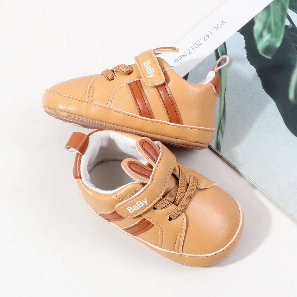 Cute Rabbit Baby Shoes Waterproof Anti-Slip Toddler Shoes 0-1 Years Old New Baby Shoes PU Leather And Soft TPR Sole