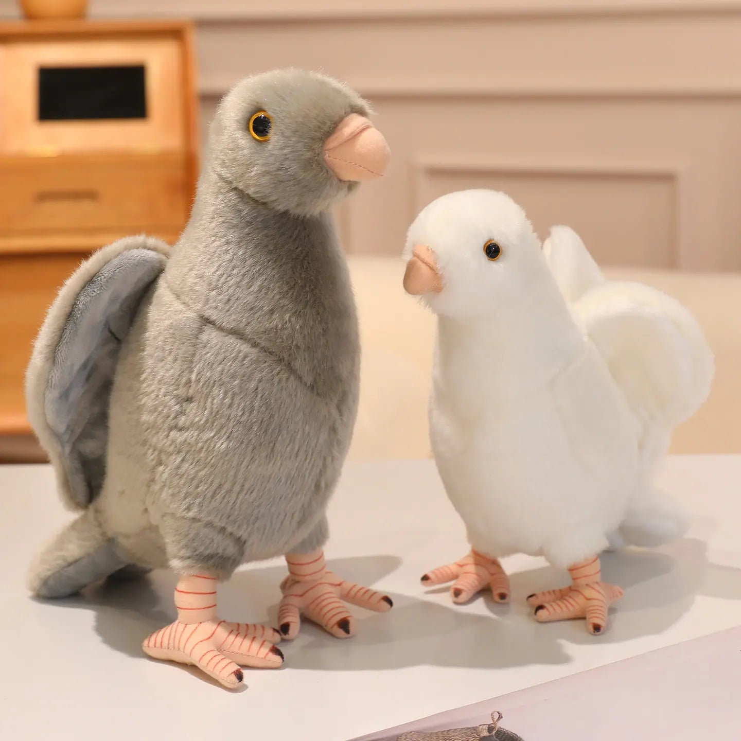 Grey White Simulation Pigeon Plush Toy Peace Dove Stuffed Animal Doll for Kids Home Decor And Photography Props