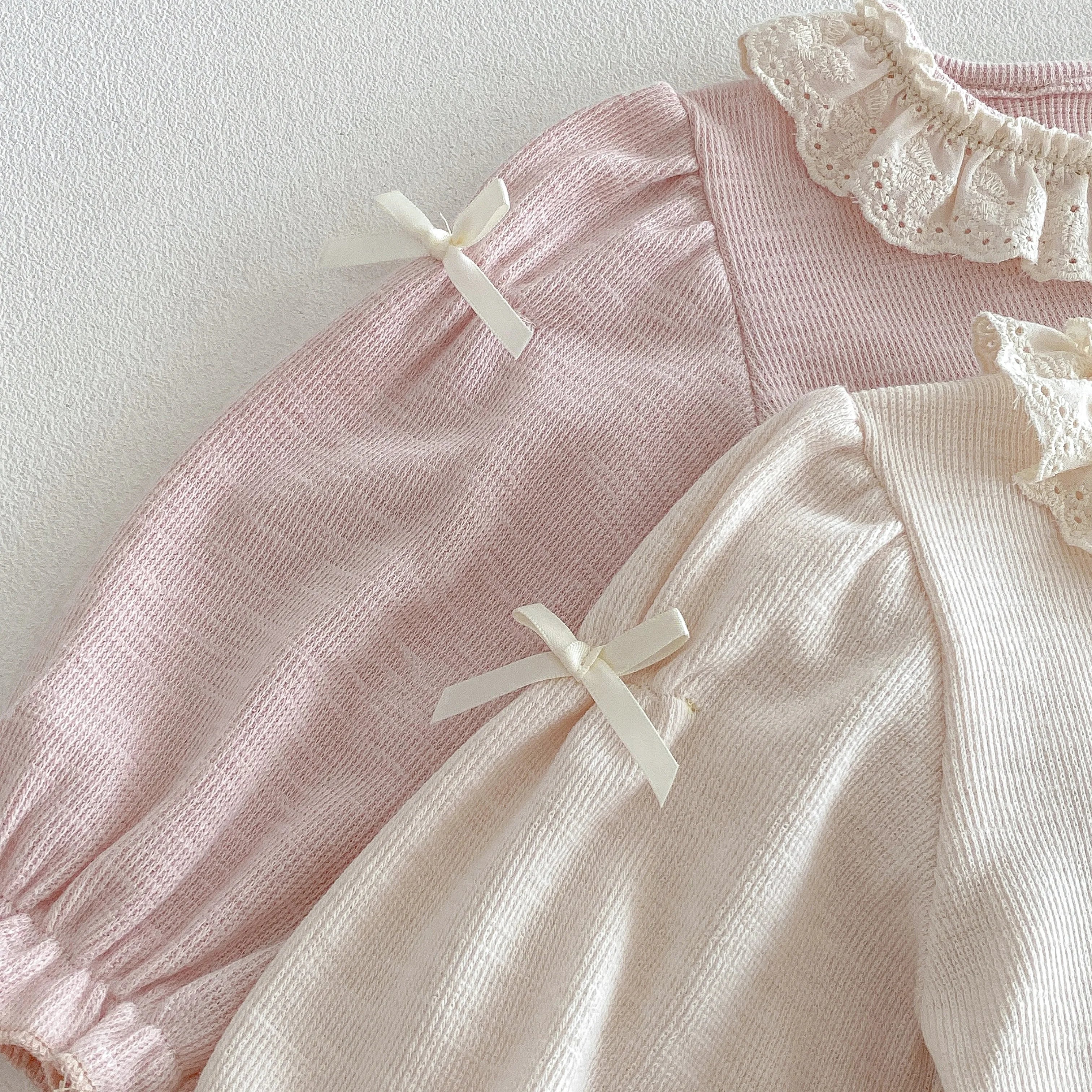Girls' Fashion Set 2026 Korean Style Spring-Autumn Net Scarfed Bowknot baby Shirt with Flared Pants - Girls' Two-Piece Set