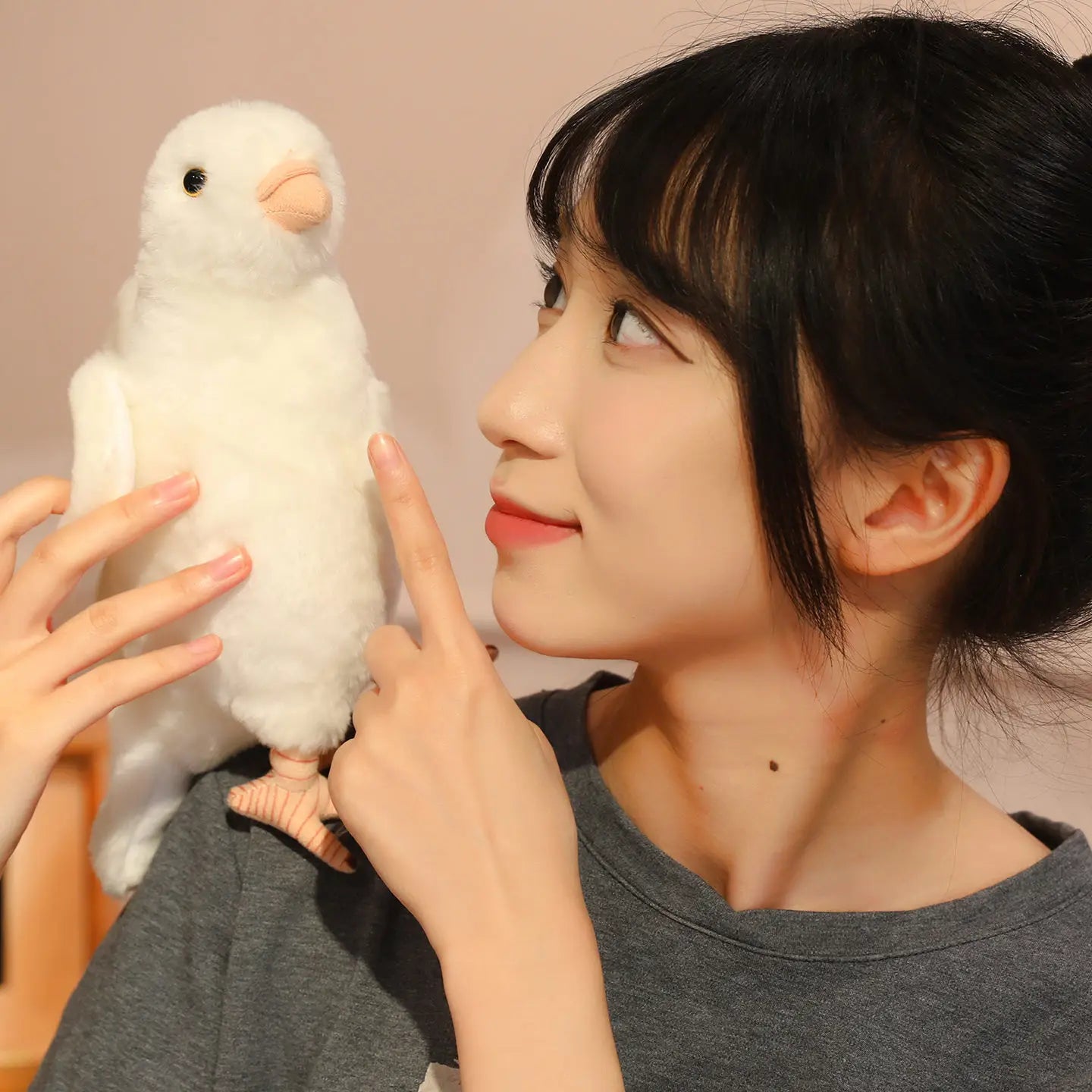 Grey White Simulation Pigeon Plush Toy Peace Dove Stuffed Animal Doll for Kids Home Decor And Photography Props