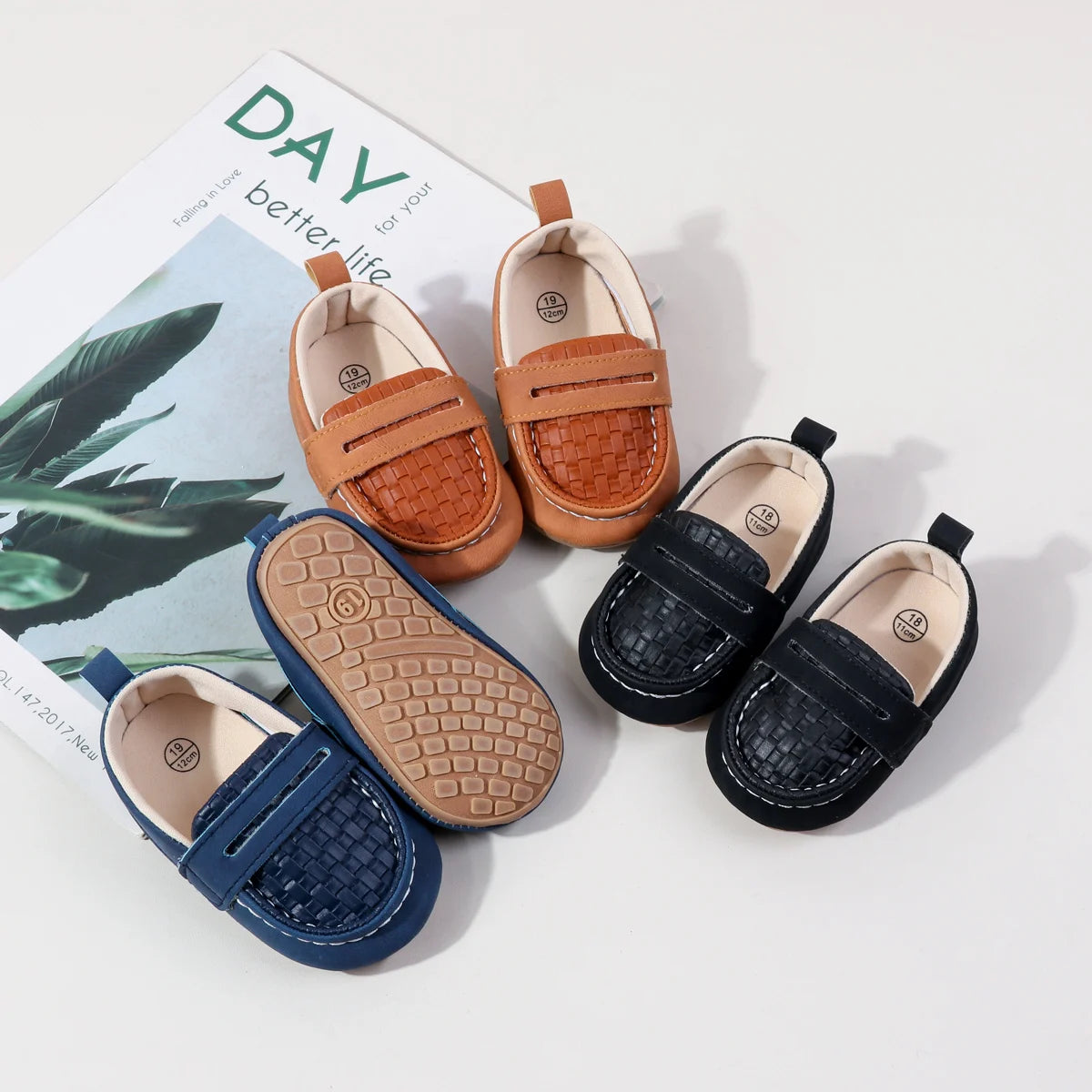 Baby Unisex Slip-on Toddler Shoes Spring And Autumn 0-18 Months Three Colors PU Leather And TPR Sole For Baby Boys And Girls