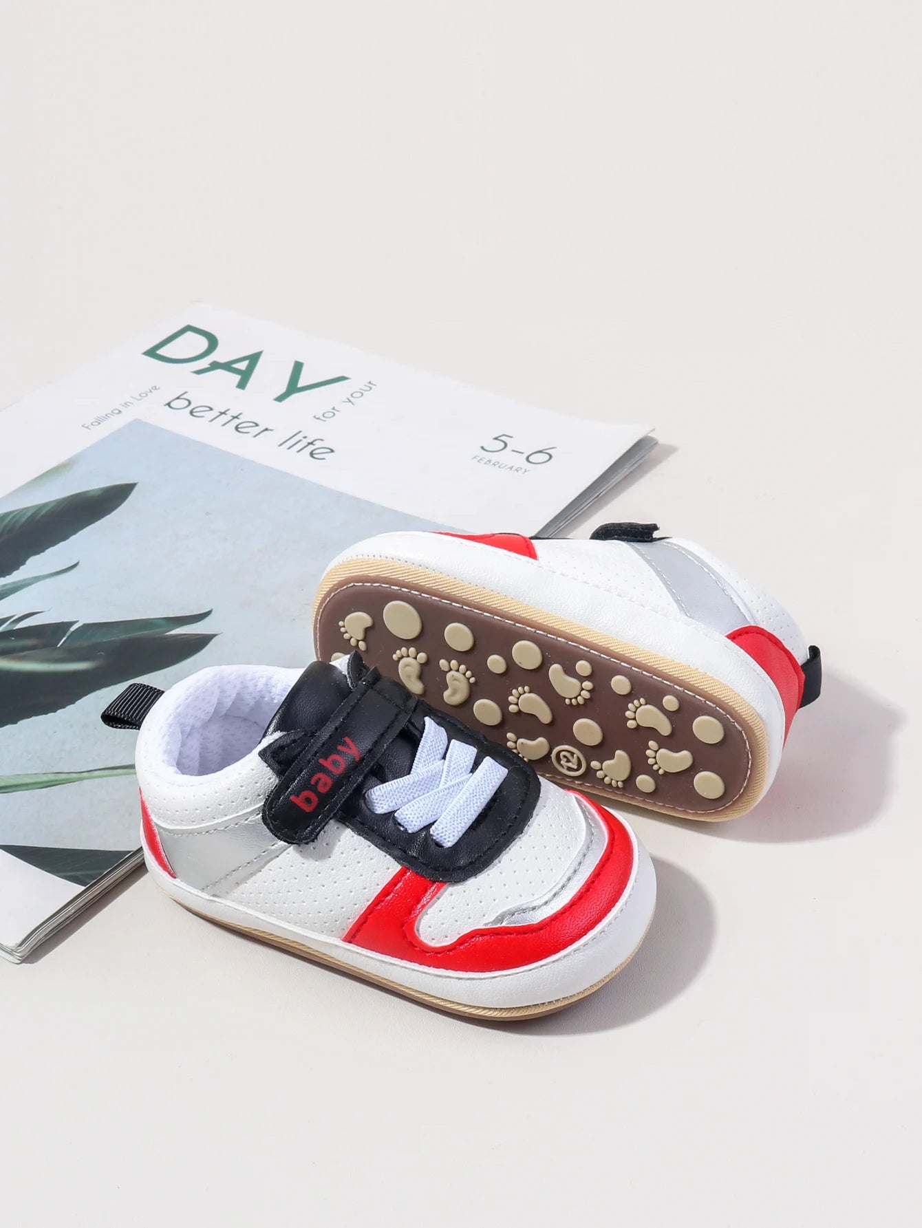 Hot Selling Newborn Baby Boys And Girls First Walking Causal Shoes Outdoor Anti Slip TPR Soles For Baby Unisex Toddler Shoes