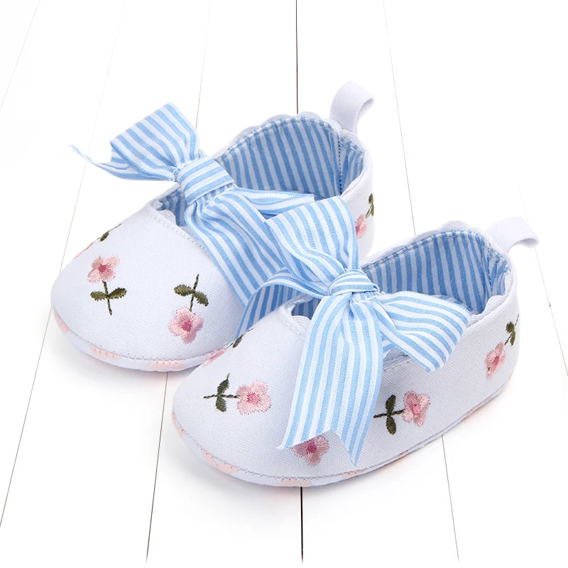 Cute Baby Girl Flower Bow Princess Shoes Spring & Autumn Fashion Design Soft Soled Solid Comfortable Infant Shoes First Walkers