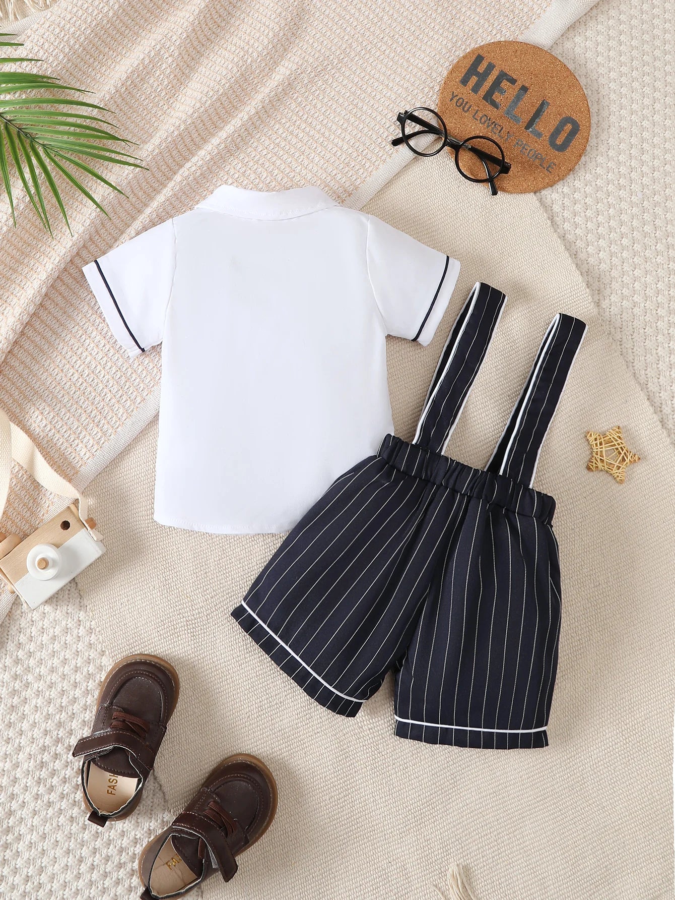 Baby Boys' Little Gentleman Set Lapel Collar Shirt and Striped Strap Pants 2Pcs/Set for 0-3 Year Old Baby Boys' Party Clothing