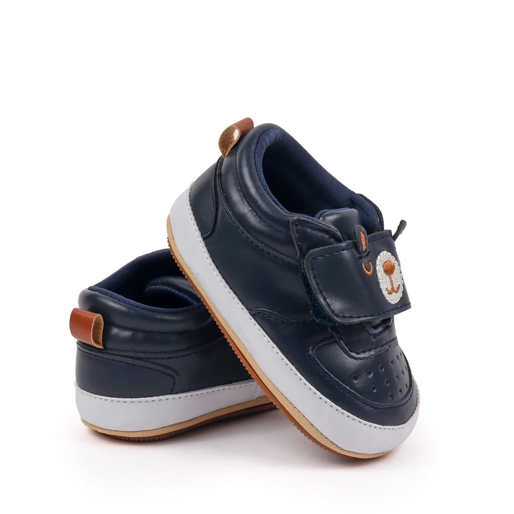 Spring and Autumn 2025 New Style Boys' Sports Shoes Baby Shoes for Girls Casual Board Shoes for Girls White Sneakers for Babies