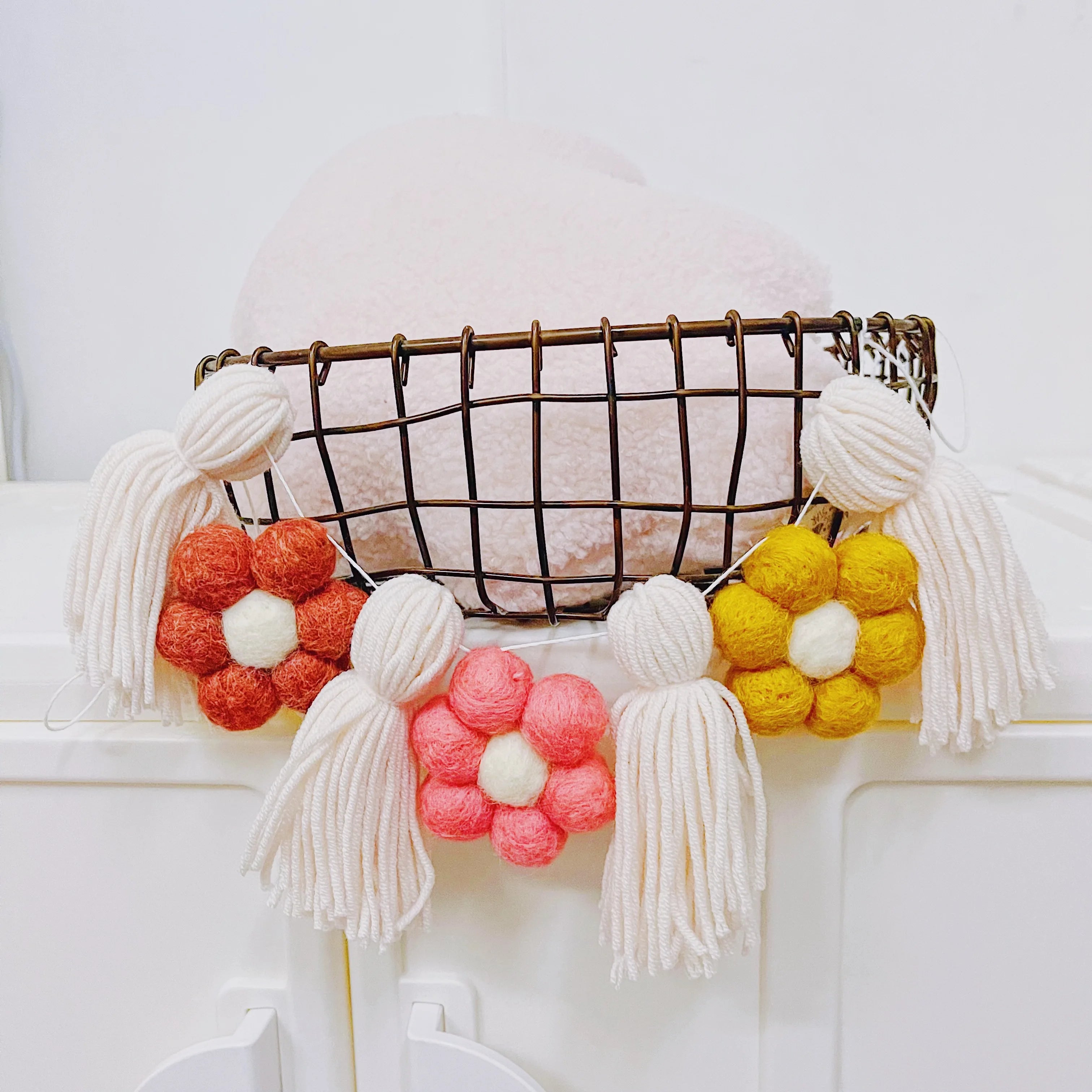 Nordic Nepal Pure Handmade Wool Ball Daisy Flower Tassel String Decoration for Home Room Wall Decoration, Garland Storage Blue Decorative Wreath.