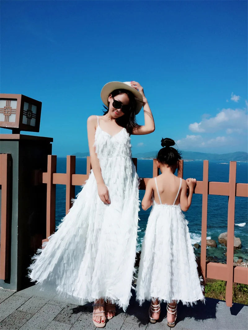 Family Matching Outfits Dresses Summer Mother Daughter Dress Fashion Girl Mom Daughter Suspender Backless Beach Clothes