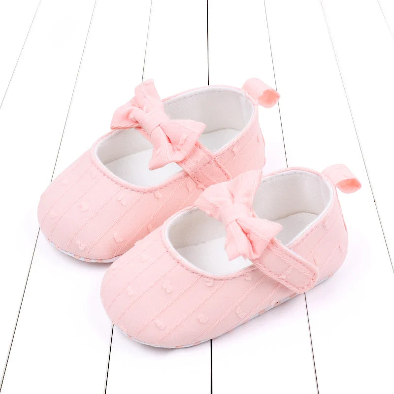 Spring Autumn New Product 0-1 Years Old Girls' Shoes with Soft Soles Embroidered Bowknot Fashionable and Cute Baby Learning WalK
