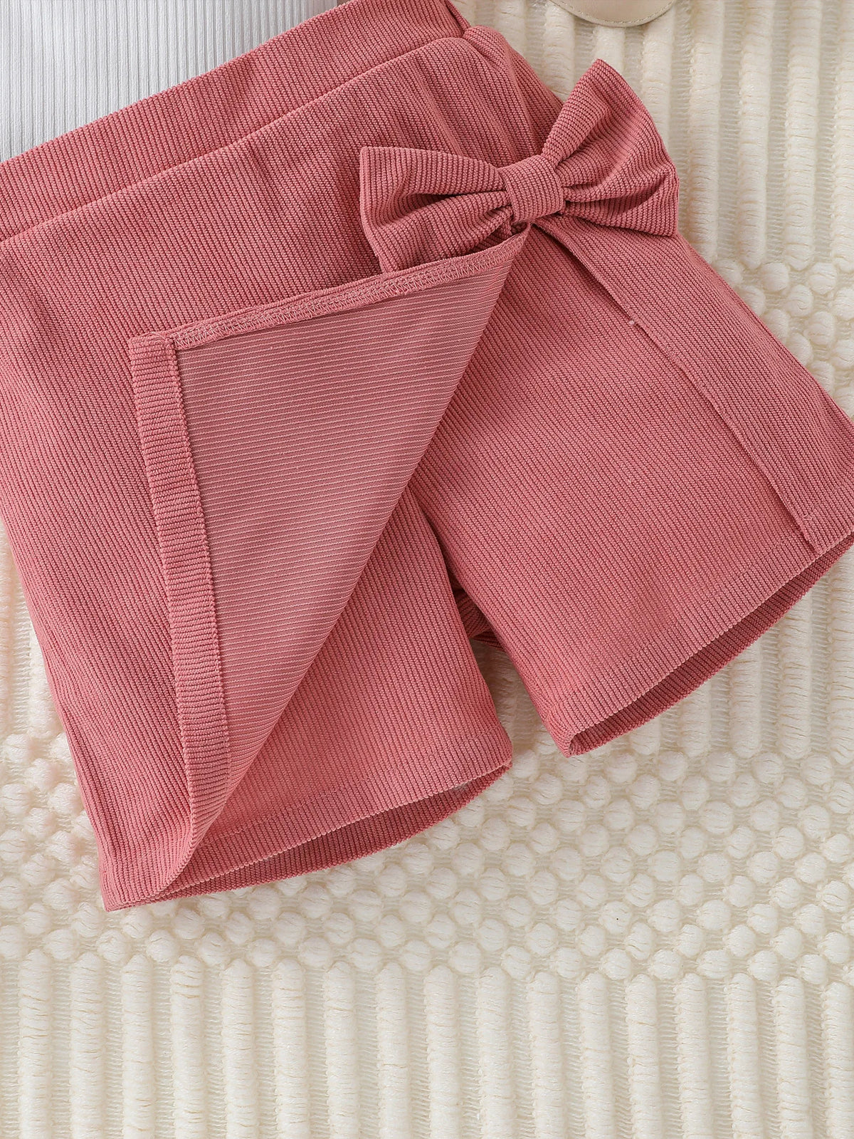 Children Girls Puff Sleeve With Heart Top& Solid With Bow Short Pants For 1-6Y Sets Clothes Kids Fashion Summer Suit
