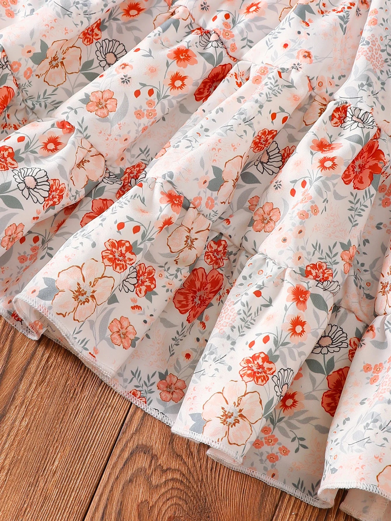 2Pcs Summer Girls' Set Bow Vest Top+Small Floral Half Skirt Set 4-7 Year Old Girls' Vacation Leisure Set Children's clothing