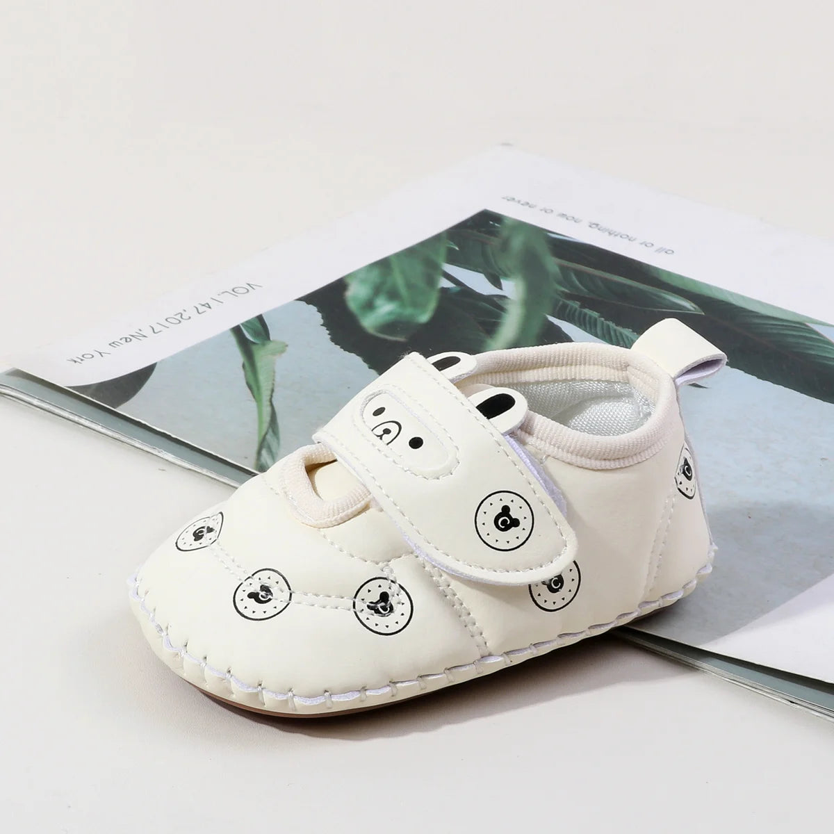 Spring And Autumn Baby Boy's And Girl's First Walking Toddler Shoes 0-18 Months Baby Unisex Sneaker Hook-loop Design