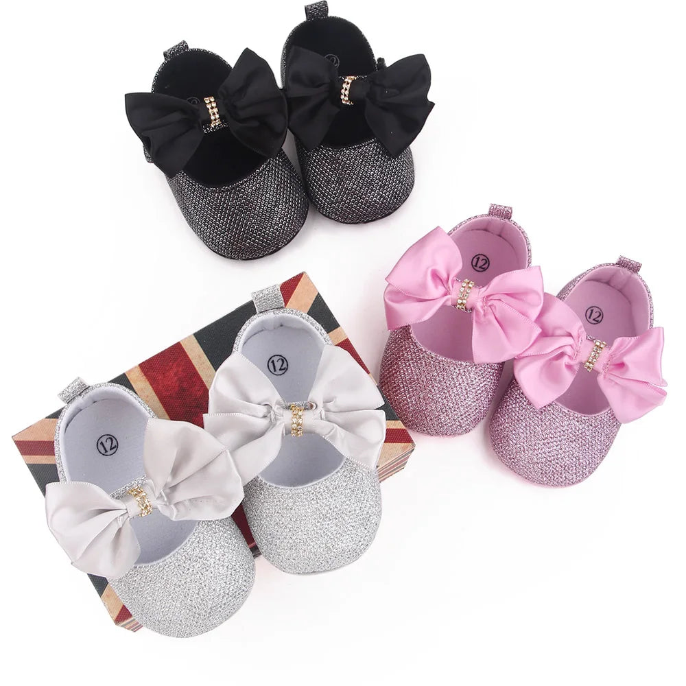 Spring Autumn Beautiful Baby Girl Princess Shoes Soft Soled Butterfly Bowknot Fashion Design Solid Newborn Prewalker Shoes D2677