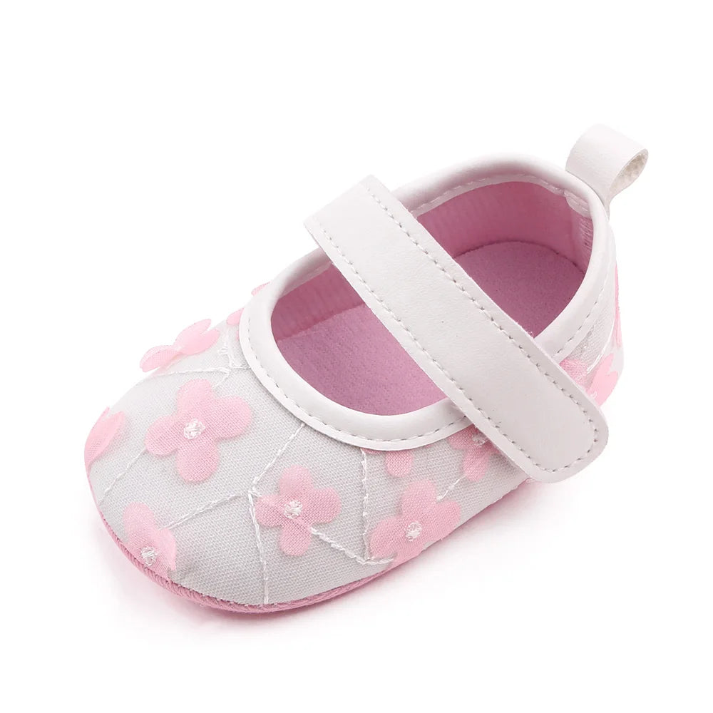 New Style Baby Girls First Walking Shoes Model 2025 Non Slip Polyurethane Sole Indoor Outdoor 0-18 Months Three Colors
