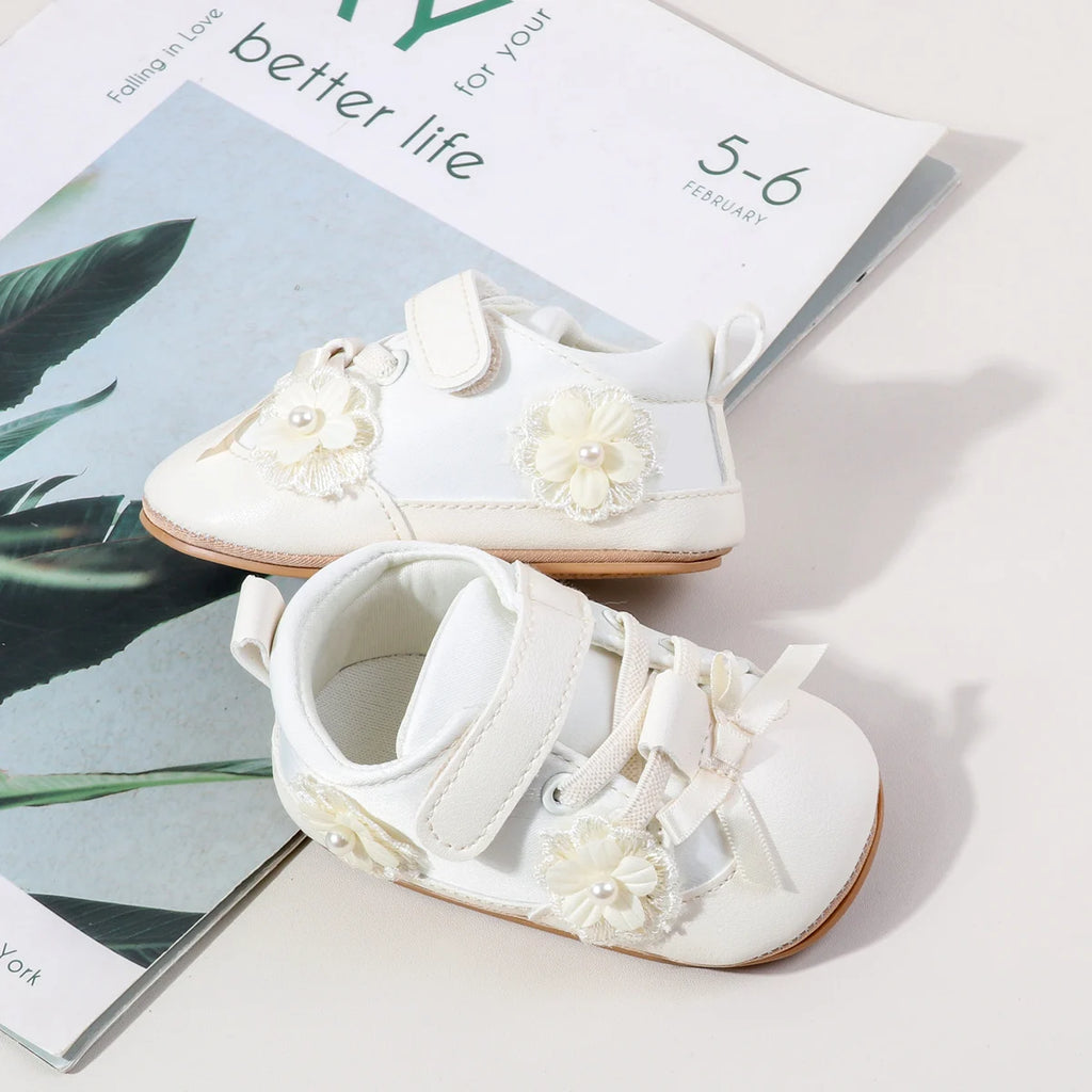 Baby Girls First Walking Toddler Shoes For 0-18 Months Spring And Autumn High Quality TPR Sole Four Colors Cute Flower Design