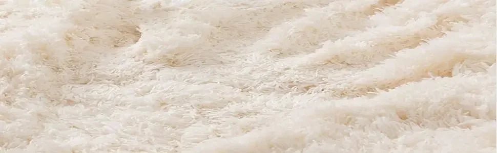 Thick Cake Velvet Plush Puzzle Mats DIY Bedroom Floor Tiles Sound-Absorbing Soft Carpet for Bedside Full Room Coverage
