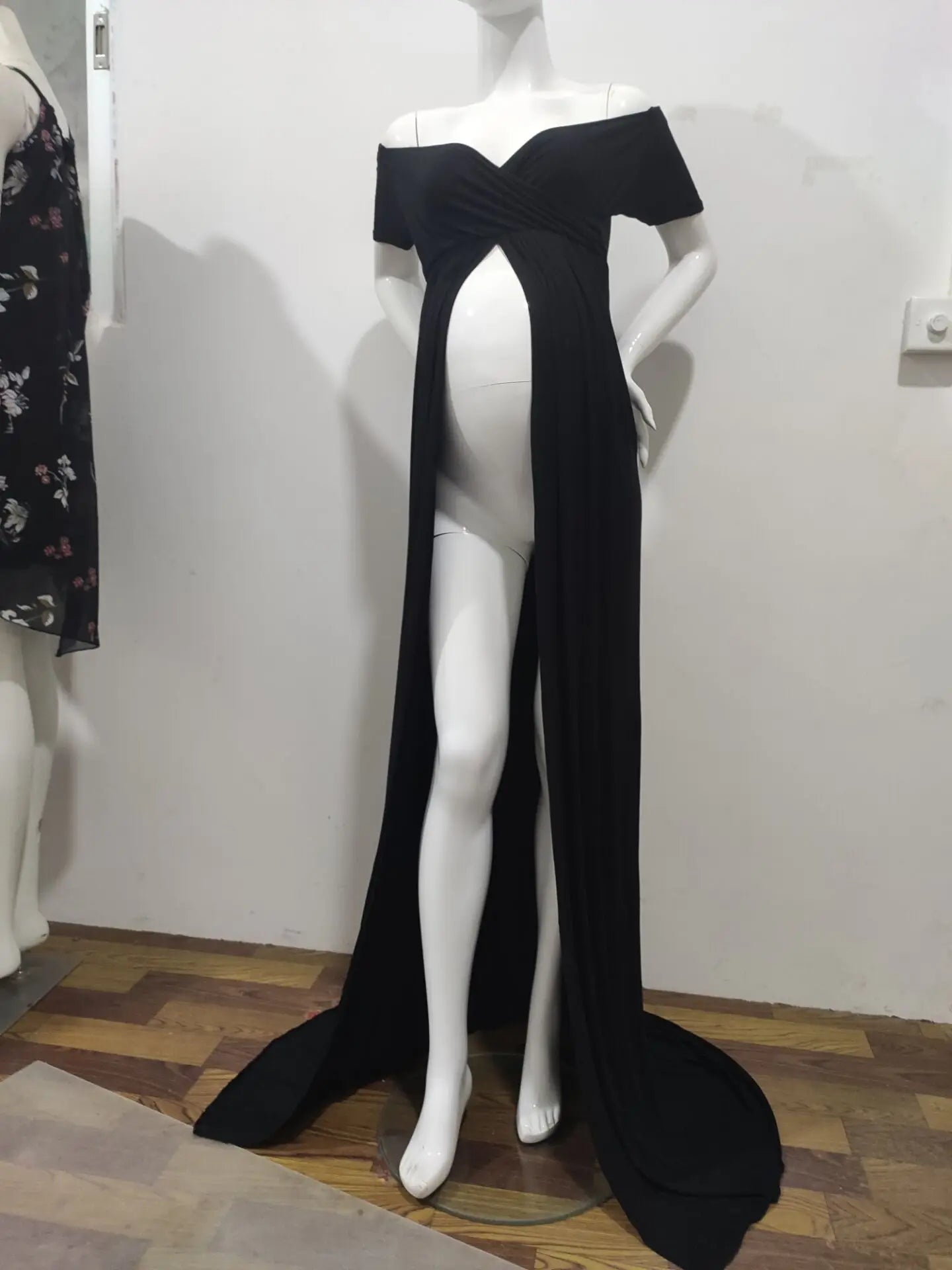 Maternity Drees