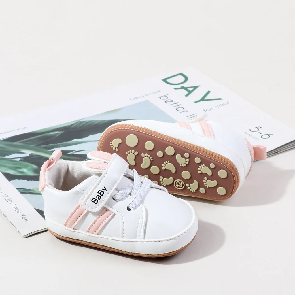 Cute Rabbit Baby Shoes Waterproof Anti-Slip Toddler Shoes 0-1 Years Old New Baby Shoes PU Leather And Soft TPR Sole