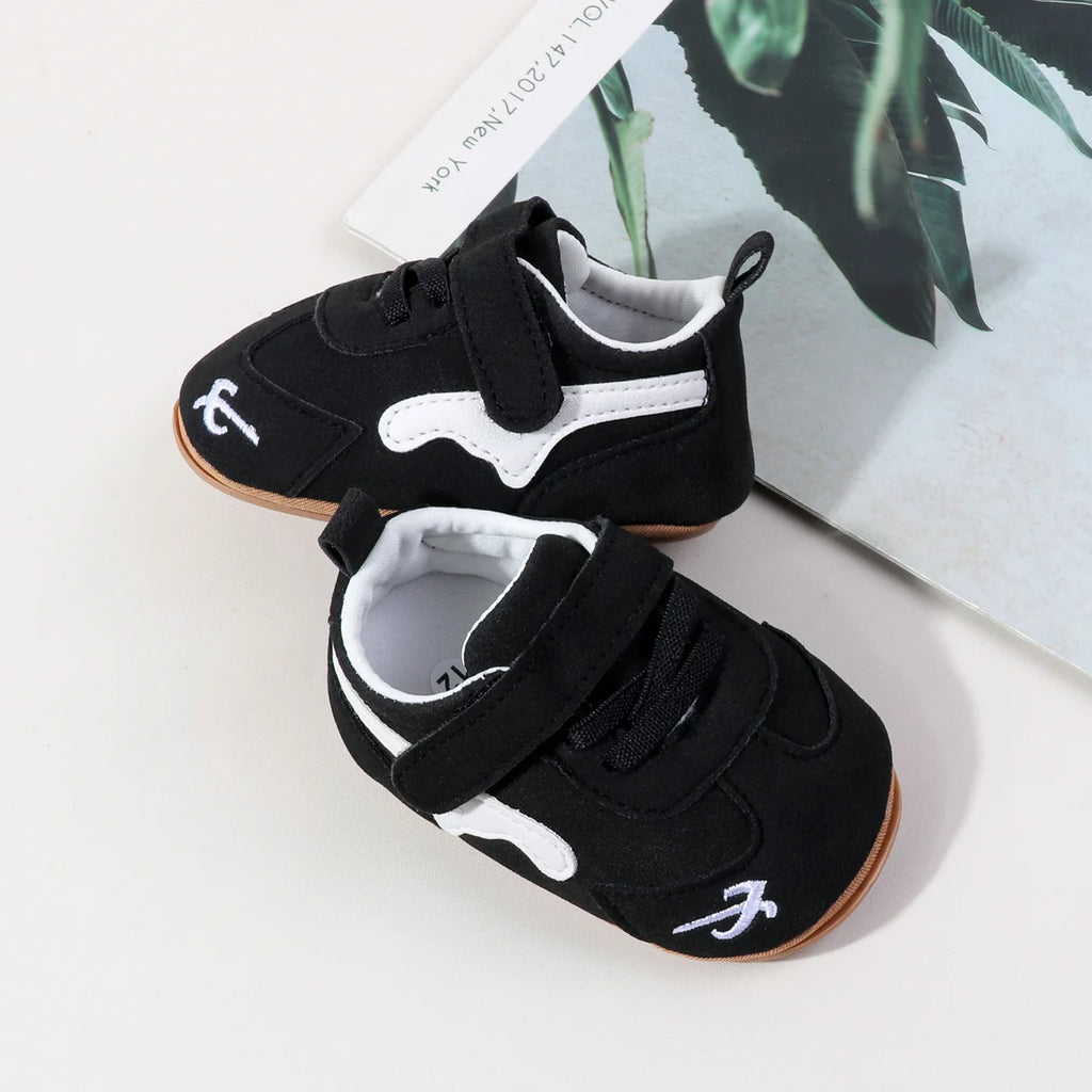 Hot Selling Baby Unisex First Walking Toddler Shoes For 0-18 Months Fashion Design Three Colors High Quality Baby Sneaker