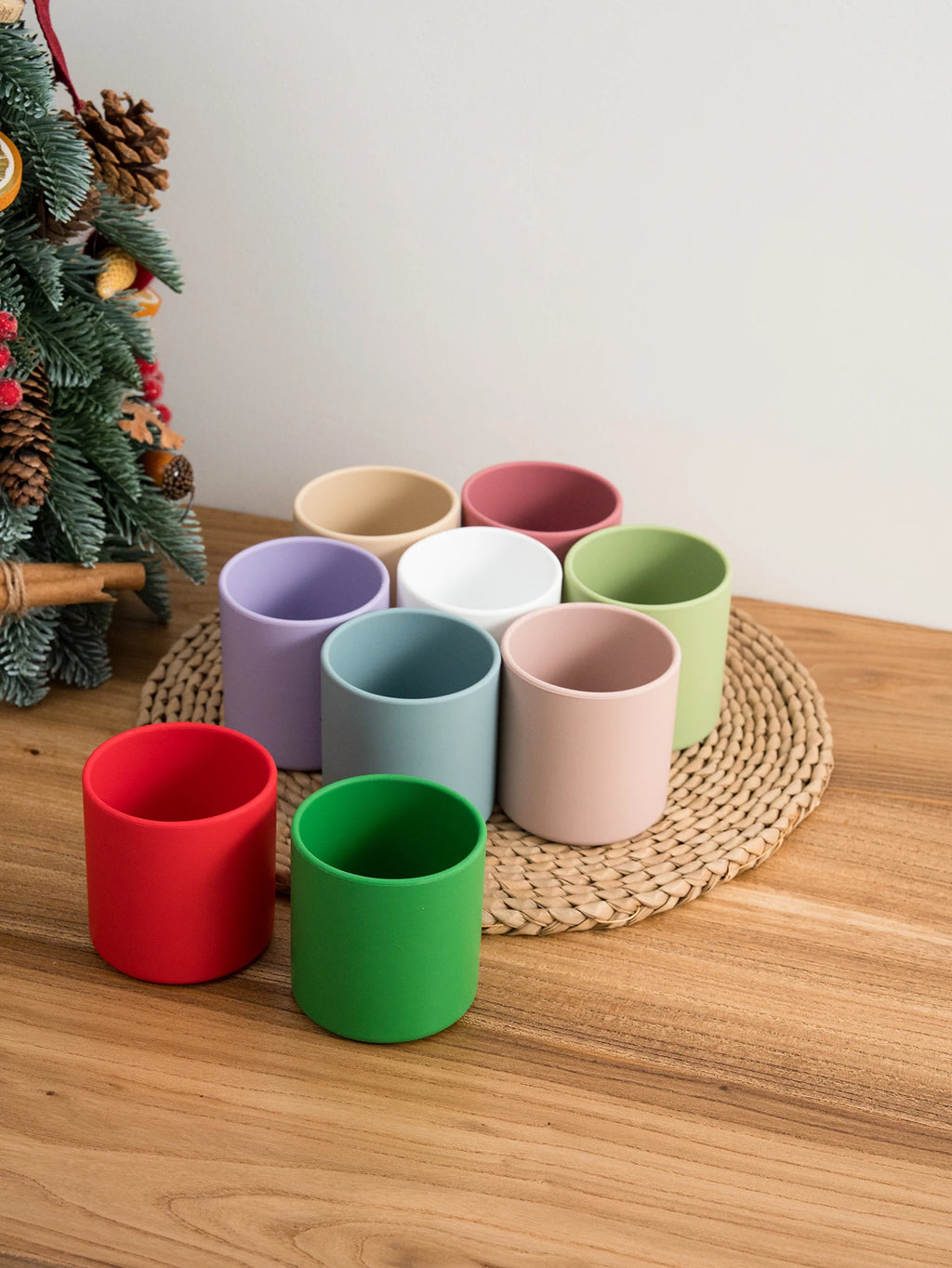 Color Kids 1PC Silicone Baby Cup BPA-Free Feeding Liquid Drinking Cup for Infant Self-Feeding Weaning Christmas Gift Tableware