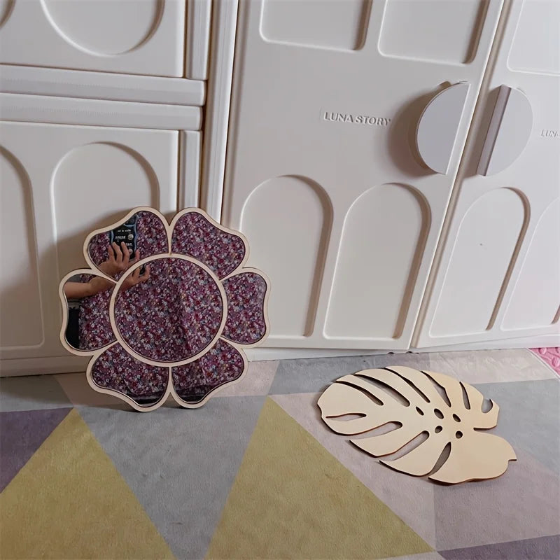 Ins Nordic Style New Small Daisy Mirror for Home Bedroom Wall Decoration, Exclusive Decorative Mirror for Girls' Rooms, Easy to Hang on the Wall, No-Drill Mirror.
