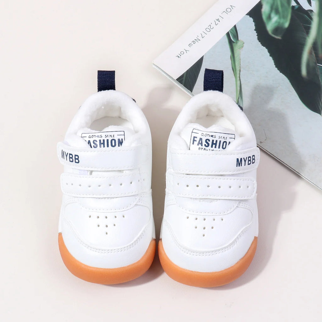 Winter Trendy New Baby Walking Shoes For Boys And Girls Small Children Anti-Slip Soft Sole White Sneakers