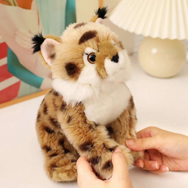 25CM Anime Yellow Leopard Plush Toy Ultra-Soft Simulated Animal Cute Wildlife Doll Lifelike Collectible Kids Gift