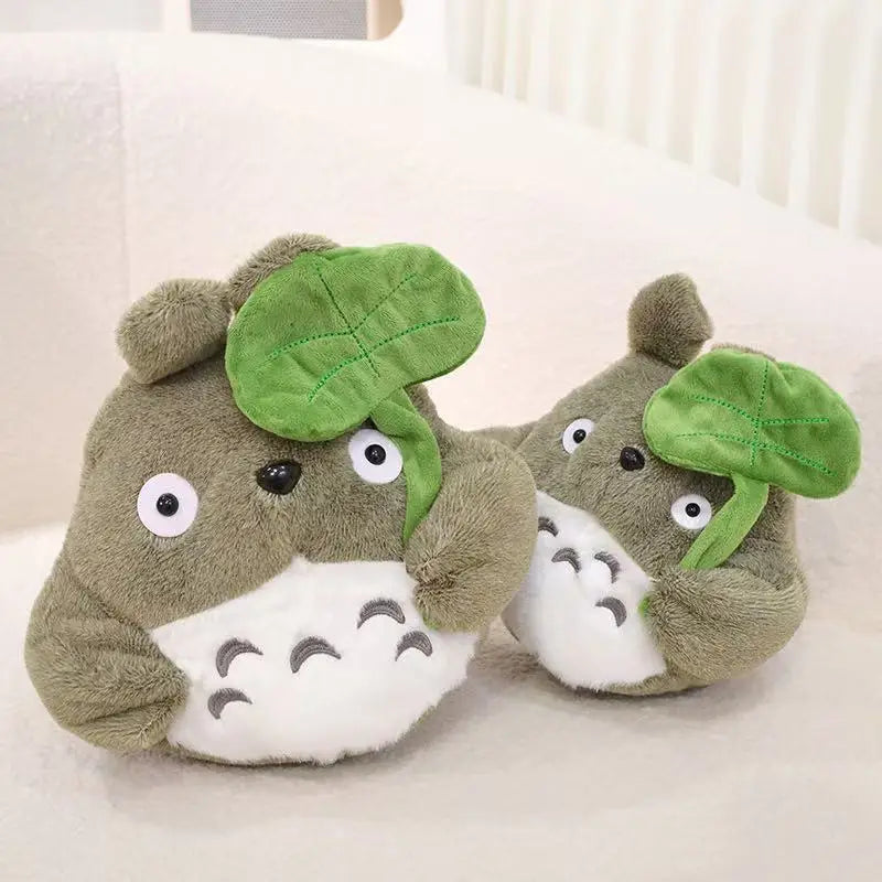 Hot Cartoon Totoro Hold Lotus Leaf Plush Toy Kawaii Japanese Style Figure Doll Stuffed Chinchilla Plushies Birthday Gifts Girl