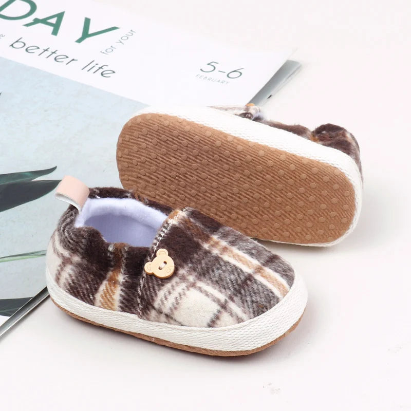 2025 Spring And Autumn Baby Boys And Girls First Walking Toddler Shoes With Fashion Color Block Design And Soft TPR Sole