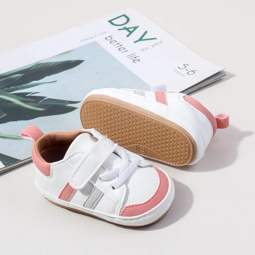 Newborn Baby Shoes Classic Leather Soft Soles Non Slip Toddler Walking Shoes for Boys and Girls 0-18M First Step Walking Shoes